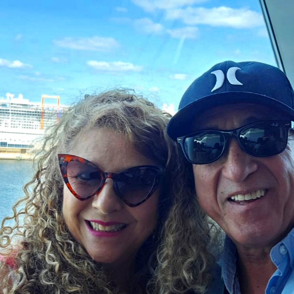 Meet your Posher, Dora